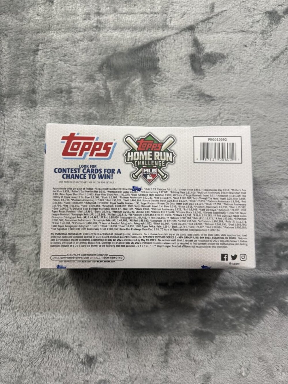 New 2021 Topps Baseball Series 1 Box 16 Packs 256 Cards MLB Bellinger Target - Picture 4 of 8